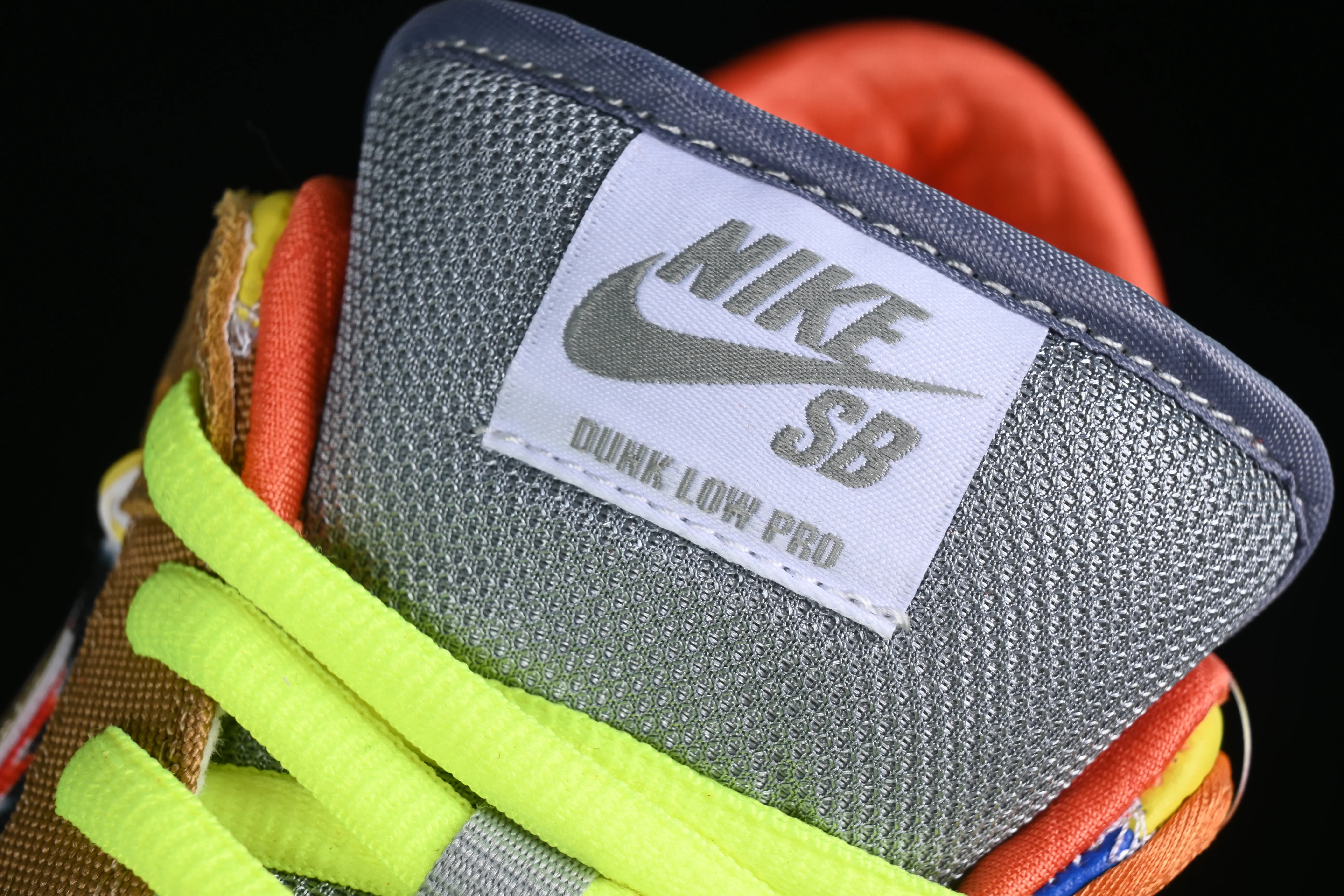 All categories Nk SB Dunk series Nk SB Dunk Low low-top sneakers Nk SB Dunk Low "What The Dunk" Pop art mix and match SB low-top casual sports skateboard shoes 318403-141